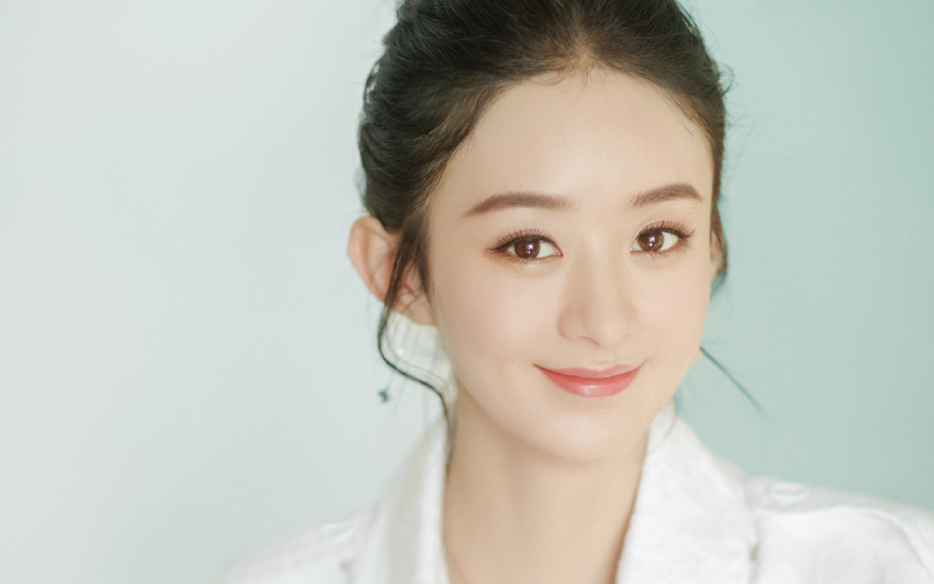 拉齐奥在意甲联赛中排名第六，获得欧协联资格。，拉齐奥 欧联