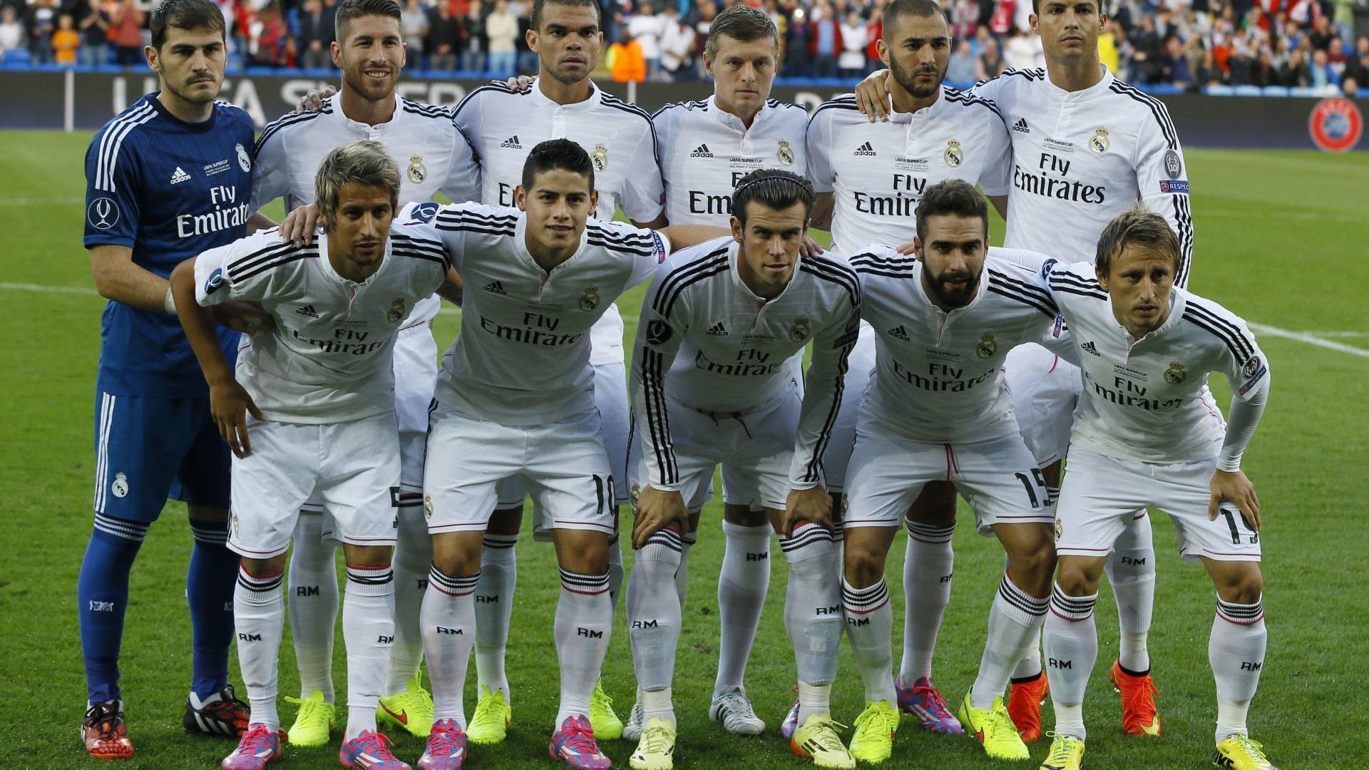 【新型设备】专业运动员集体尝试电子球桌，电子球拍